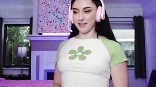 Gamer Girl Deepthroats Cock While Playing Video Games