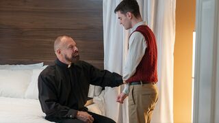 Max Sargent Deepthroats Priest DILF In His First Bareback Anal Experience