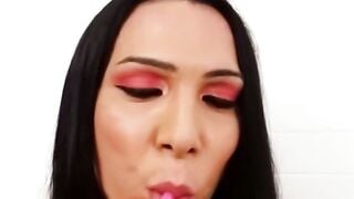 Victoria Neves Bareback Anal Fucking & Sucking Cock With Trans Girl Lauany Ribeiro