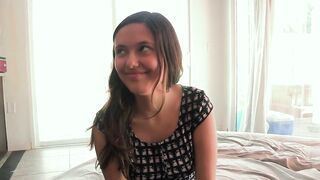 Teens Mia Grand fucks a penis that offer her a jizzed