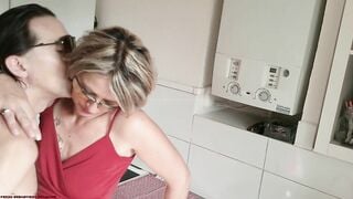 100% Amateur Over 45 Cougar Spreads Her Legs For Step Son Inside Kitchen