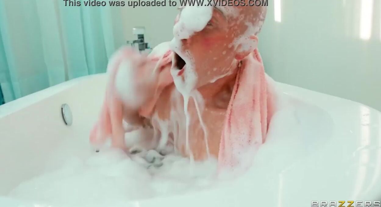 Bubble Bath-Tub Anal Boning  Brazzers  download full from  http:zzfull.combath