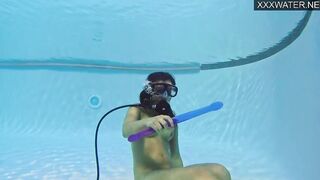 Lana Tanga shows underwater orgasms to you