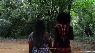 Ebony Lesbo Girlfriends Making Out and Vagina Eating