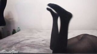 I love her Legs - Miley Grey