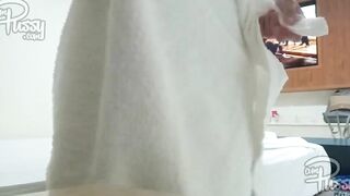 LOLLIPOP INTO CHINESE TWAT