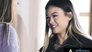 GIRLSWAY Gabbie Carter Gets Sexsual With Girlfriends Lulu Chu And Eliza Ibarra