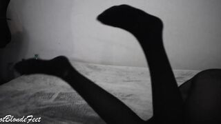 Goddess Blonde Has Foot You Need To WATCH! - Miley Grey