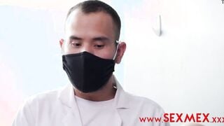CLAUDIA VALENZUELA - Pregnant woman gets nailed by a weird gynecologist. Is he really a doctor? / Pregnant woman is penetrated by a rare gynecologist. Is that man really a doctor?