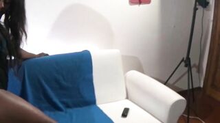 Geam Giamy Squirts and Does a Fantastic Oral Sex