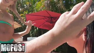 MOFOS - PAWG Squirters Abella Danger & Payton Preslee rim by the pool