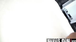 Mofos - African 19 Year Old Jenna Foxx films her vacation sex on her selfie stick