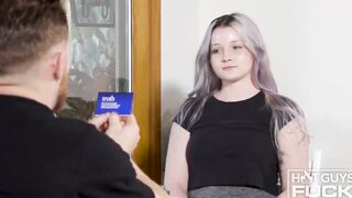 Fit 19 Year Old Dustin Scores New PAWG Halle