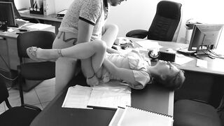 The boss fucks his small secretary on the office table and films it on concealed camera