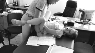 The boss fucks his small secretary on the office table and films it on concealed camera