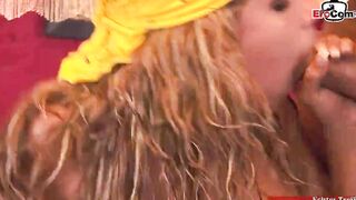 Crazy Sexy boobies women gets a double cunt plowed during the 3 way