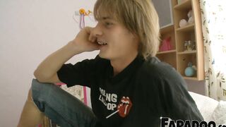 FAPADOO 4K – Step Sisters Chilling The Lucky Bro