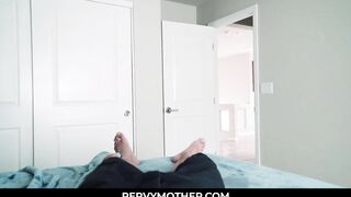Son Creams into Mommy's Cunt after Accident = Brooklyn Chase, David Lee