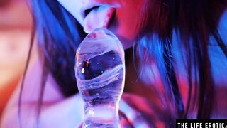 See her fucking her tight asshole with a big toy made of ice