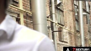 21 SEXTURY - Kittina Clairette Wants To Do Anal Into The Outdoors Elevator After Class