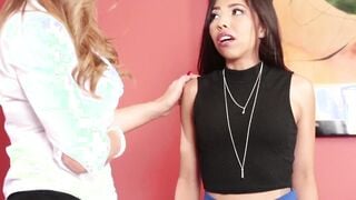Tanya Tate and Jasmine Summers are lesbo 19 yo babysitters