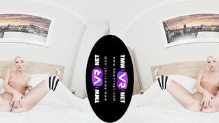 TmwVRnet - Lovita Fate – Blondie’s solo party inside bed