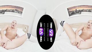 TmwVRnet - Lovita Fate – Blondie’s solo party inside bed
