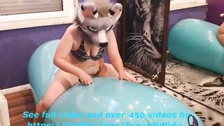 Jumping on my inflatable noodle and having fun with my snatch