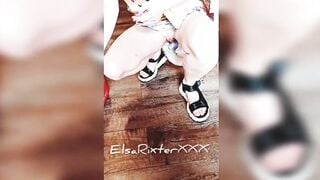 Outdoors flashing inside a shoe store, no lingerie. ElsaRixterXXX