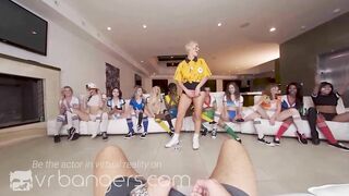 VR BANGERS International fellatio tournament