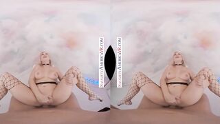Sexsual America - Blond cutie Blake Blossom is ready to slip your penis into her!!!