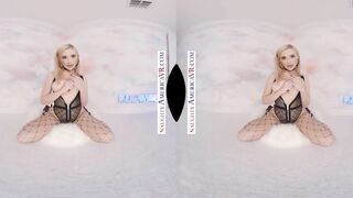 Sexsual America - Blond cutie Blake Blossom is ready to slip your penis into her!!!