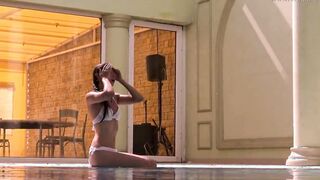 Irina Russaka aka Stefanie Moon underwater swimming