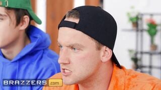 Brazzers - Chloe Temple Blasts Her Boyfriend Van Wylde With A Squirt & He Give Her A Messy Facial Surprise