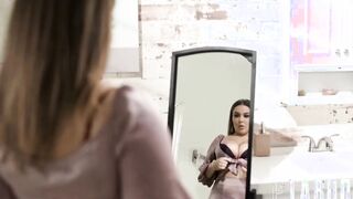 Lesbians Jizzed Cravings - Natasha Nice