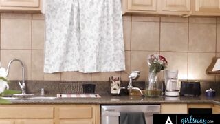 GIRLSWAY Interior Designer Sheena Ryder Knows How To Close Deals