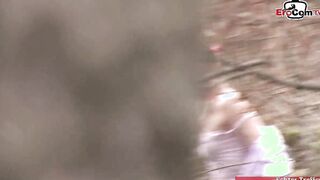 Skinny blonde teenagers with tiny breasts anal pounded into a threesome
