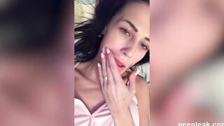 Elastic labia fun