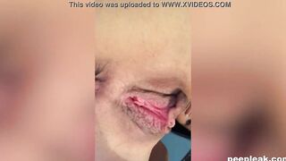 Elastic labia fun