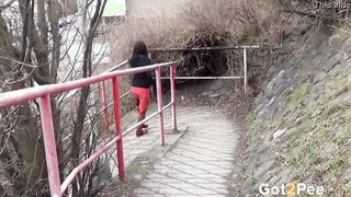 Outdoor Pee Inside The Suburbs For sexy Goddess