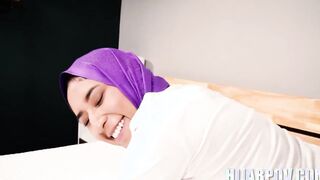 Middle-Asian Muslim Cutie Vanessa Vox Loses Virginity With boyfriend