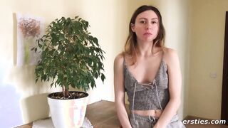 Lina Uses a Toy on Her Soak Cunt