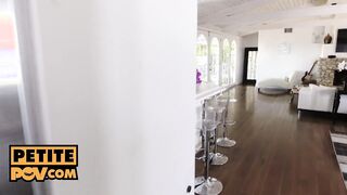 Voluptuous new tenant Gina Valentina fucks her way to a new home