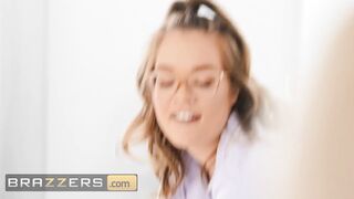 Brazzers - Katie Kush Distracts Van Wylde With Her Juicy Twat While Her Friend Steals Their Mascot