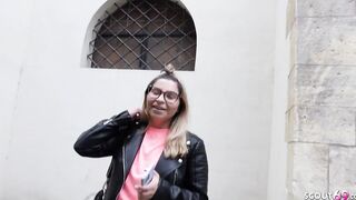 GERMAN SCOUT - CURVY COLLEGE BIMBOS VIVENNE PICKUP AND SCREWED AT STREET CASTING