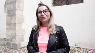 GERMAN SCOUT - CURVY COLLEGE BIMBOS VIVENNE PICKUP AND SCREWED AT STREET CASTING