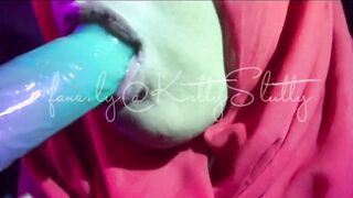 Hijab – sloppy fellatio
