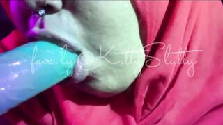 Hijab – sloppy fellatio