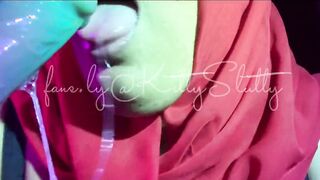 Hijab – sloppy fellatio
