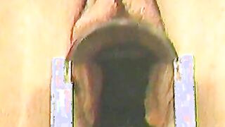 Speculum play stretches out the vagina on this sex dildo enjoys bimbos